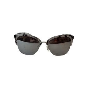 Black smoky marble arm with silver mirrored Cat Eye Sun Glasses